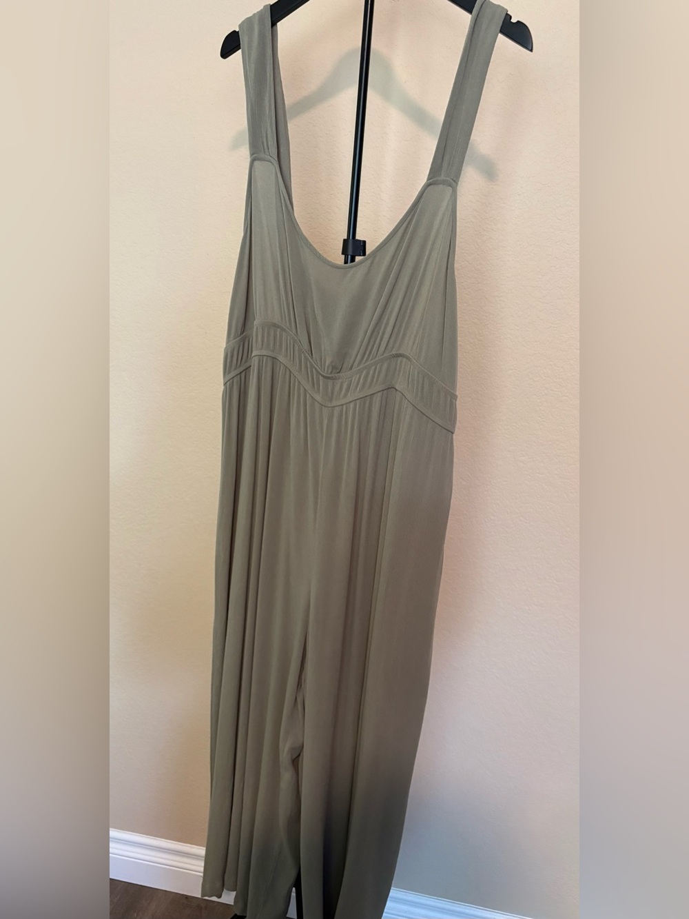 SHEIN Olive Green Sleeveless Wide-Leg Jumpsuit